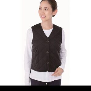 ブラック キルティング ノースリーブ ベスト