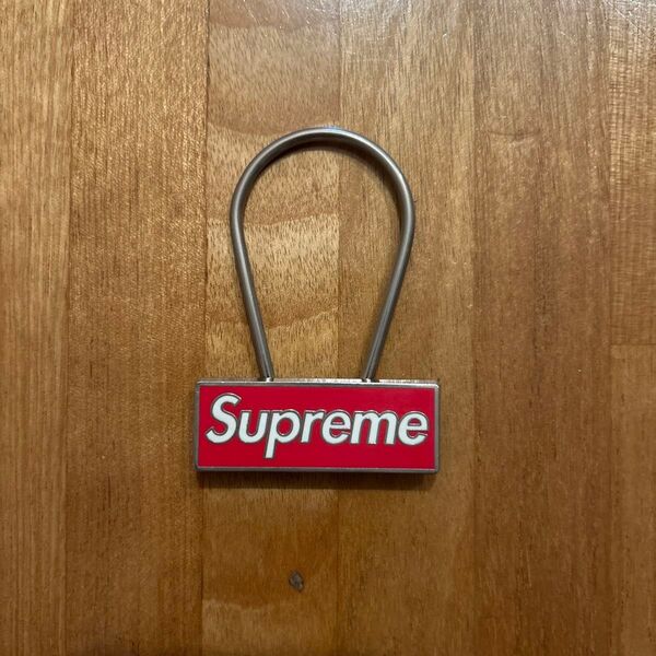希少 supreme BOX LOGO ボックスロゴ キーホルダー