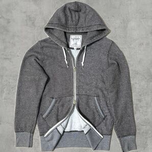 00's old uniqlo zipup Hoodie