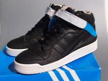 デッド!! 新品!! 10年 adidas フォーラム FRM MID OT TECH 黒ｘ水色ｘ白 レザー US 9/ 27cm_画像2