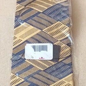 Decontracte 総柄絹100%レギュラータイ