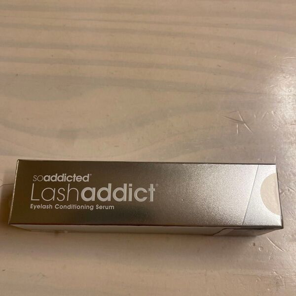 【新品未使用】Lashaddict ラッシュアディクトまつ毛美容液 5ml