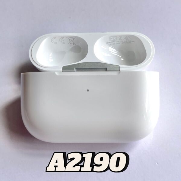純正 Apple AirPods Pro 充電ケース第1世代 充電ケースのみ A2190