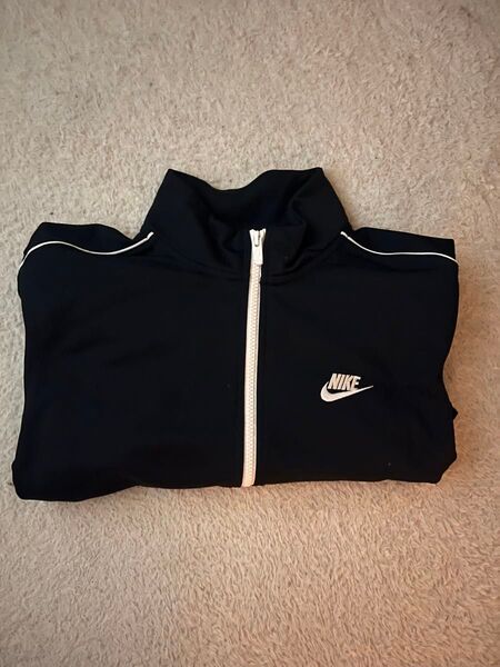 NIKE トラックジャケット