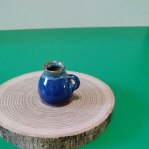 8. 陶器 花瓶 小瓶