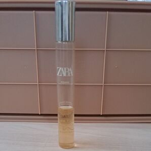 ZARA FEMME 香水
