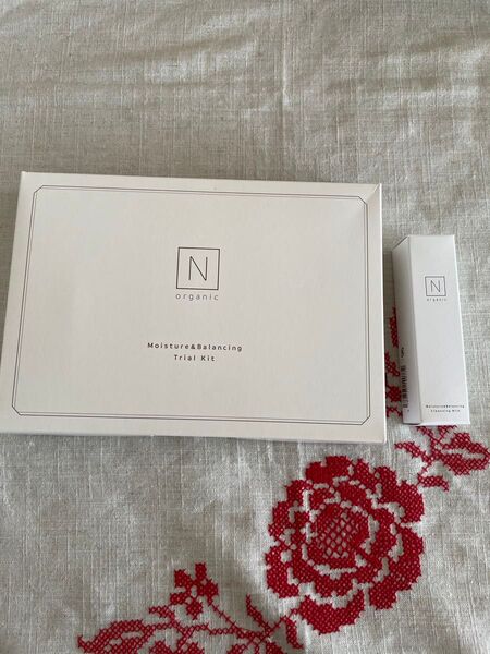 Nオーガニック モイスチュア&バランシング トライアルキット