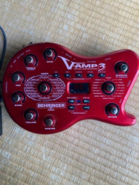 ベリンガー V-AMP3