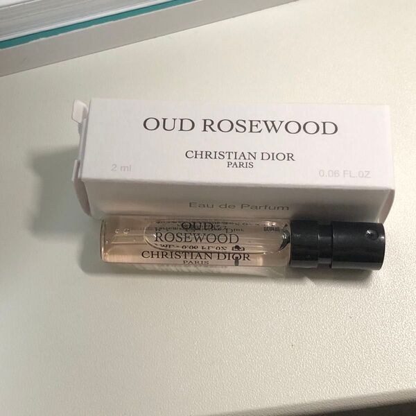 Maison Christian Dior メゾンクリスチャン ディオールOUDROSEWOOD ウード ローズウッド 2ml