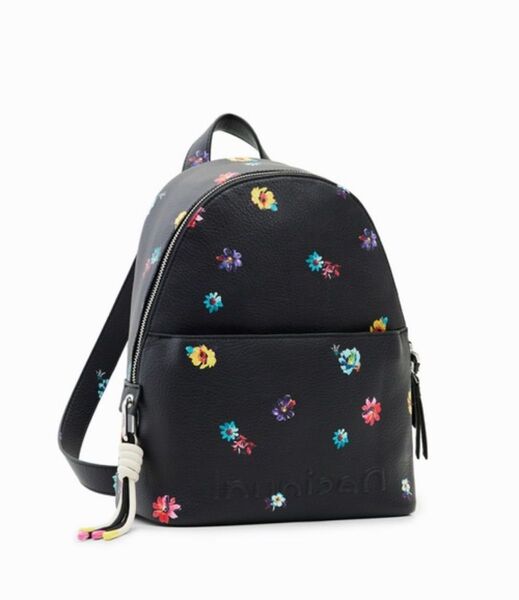 新品 デシグアル 花柄 黒 リュック・バックパック