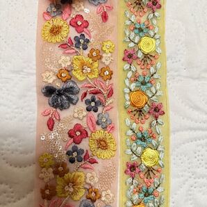 【お得!おまとめ対象外】インド刺繍リボン1M×2本