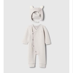 新品タグ付き【GAP】クロスオーバー ボディオールセット 帽子付き