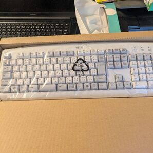 キーボード fujitsu kb0325 純正