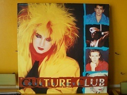 ディスコ Culture Club / Love Is Love 12インチです。