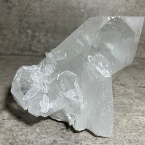 ブラジル産☆水晶クラスター 大サイズ 原石 1.3kg レコードキーパー
