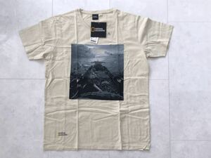 ユニクロ ナショナルジオグラフィック Tシャツ XL サイズ 新品