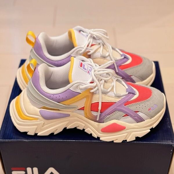 FILA IRA ELECTROVE 3 24.5cm スニーカー 厚底(室内試し履きのみ美品)ダットシューズ フィラ