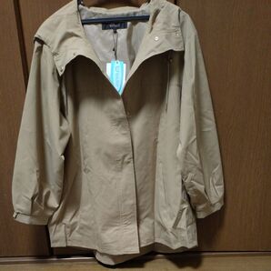 ワールド、スプリングコート