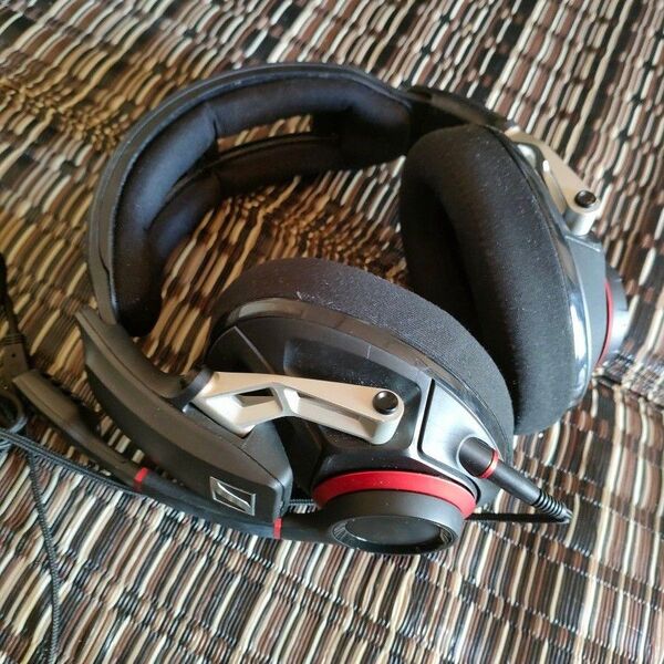 SENNHEISER GSP500ヘッドホン ゲーミングヘッドセット