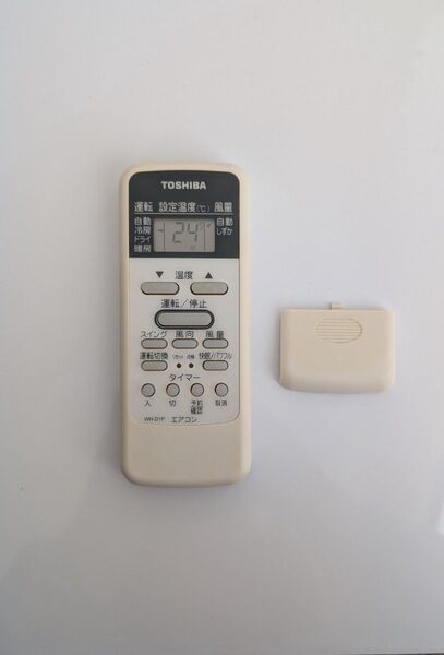 東芝 エアコン用リモコン WH-D1P③