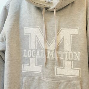 LOCAL MOTION パーカー