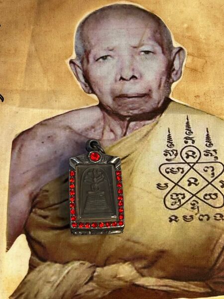 タイ現地 プラクルアン 高僧祈祷 仏教護符 魅力向上 金運
