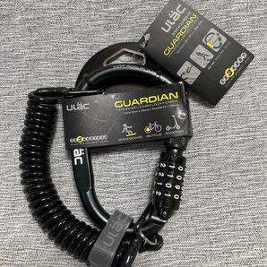 ユーラック GUARDIAN カラビナロック・4ダイヤル・コイルワイヤー付 ブラック