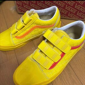 VANS×ハリボー エナメル調 スニーカー