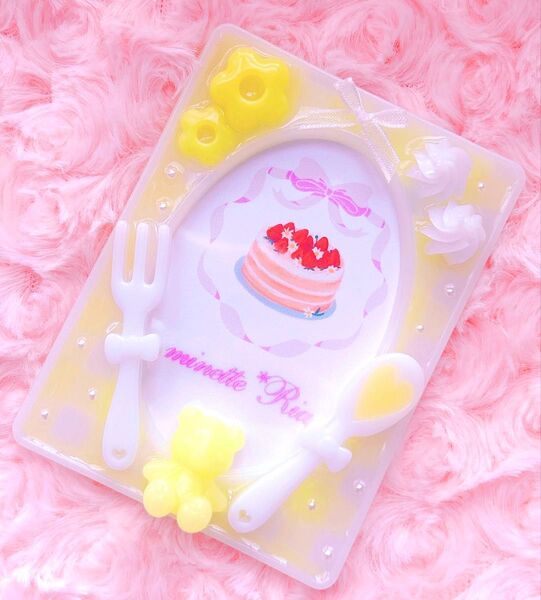 (A-6)トレカケースデコ*スイーツ くまさん チェック*レジン