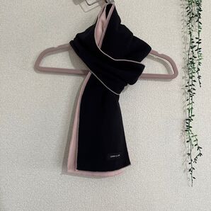 【すぐ発送】コムサフリースマフラーネイビーピンクキッズ