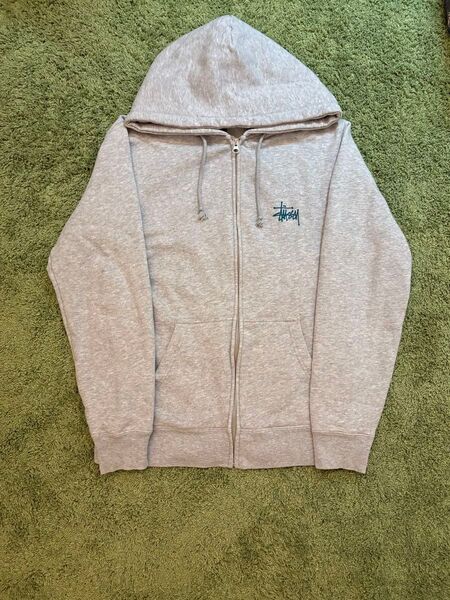 Stussy グレー ジップアップパーカー
