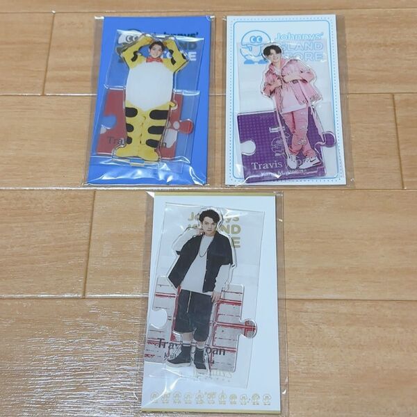 未開封 Travis Japan 宮近海斗 アクリルスタンド セット
