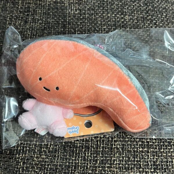 ぬいぐるみ フィギュア マスコット KIRIMIちゃん 切り身 鮭 キーホルダー サンリオ sanrio 未開封 未使用
