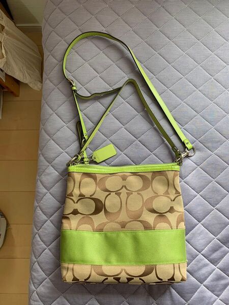 COACH ショルダーバッグ グリーン