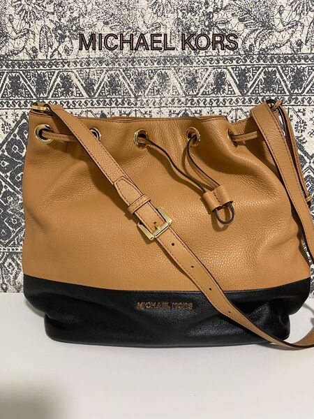 【美品】MICHAEL KORS マイケルコース レザー ワンショルダーバッグ