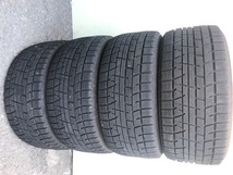 バリ山スタッドレス 245/45R17 95Q YOKOHAMA ICE GUARD IG50ヨコハマアイスガード 4本 W211 W212 AUDI A4 A6 TT BMW E60 GT-R CTS R129 E34_画像1