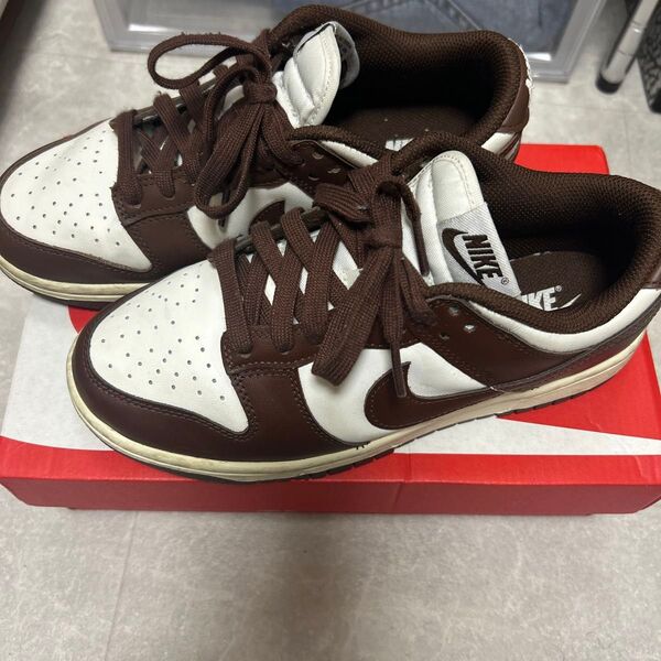 NIKE スニーカー茶色