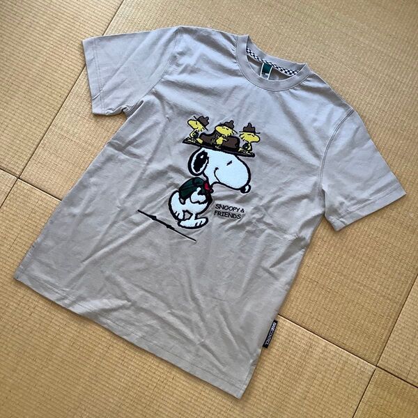 【新品未使用品】BASE CONTROL スヌーピー Tシャツ 薄カーキ