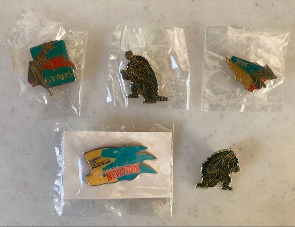 ゴジラ GODZILLA ピンバッジ 5点セット(バラ売り不可)