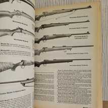 「the gun digest book of MODERN GUN VALUES」 jack lewis　ジャック・ルイス　銃　洋書　　_画像4