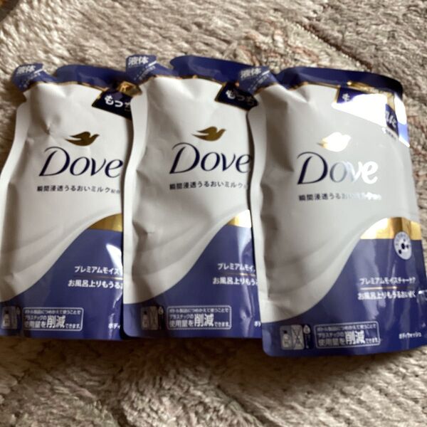 ダヴ ボディウォッシュ プレミアム モイスチャーケア つめかえ 330g Doveダヴ 詰め替え 3個