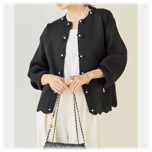 ★新品 フラワーモチーフボタンスカラップカーデ/ブラック frene