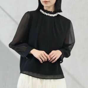 ★新品 パールネックデザインシアーブラウス/ブラック