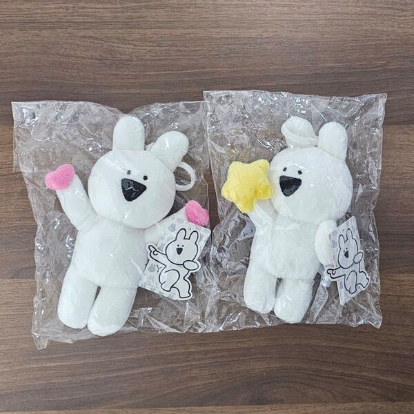 すこぶる動くうさぎ ぬいぐるみ マスコット ストラップ 2個セット 新品