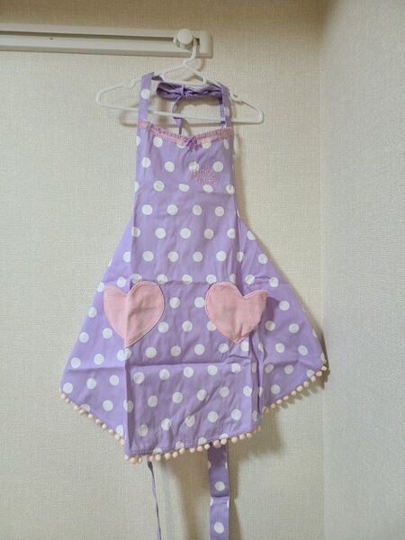新品タグ付き☆ピンクトリック エプロン ハート