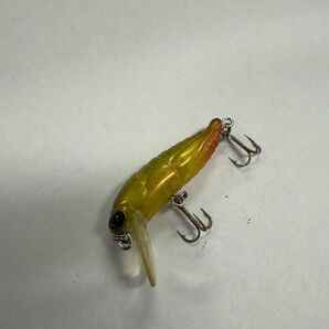 エルフィン グラスホッパー ルアー
