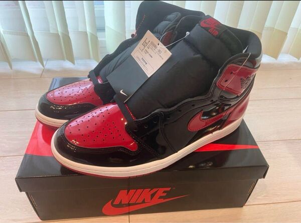 NIKE AIR JORDAN 1 HIGH OG Patent Bred