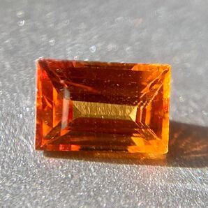 スペサルティンガーネット ルース 0.45ct ナイジェリア産 ガーネット
