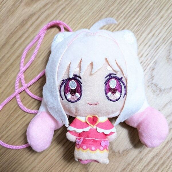 デリシャスパーティプリキュア ぬいぐるみポーチ キュアコメコメ