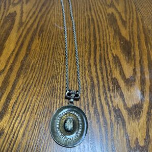 4-④〈中古〉ペンダント